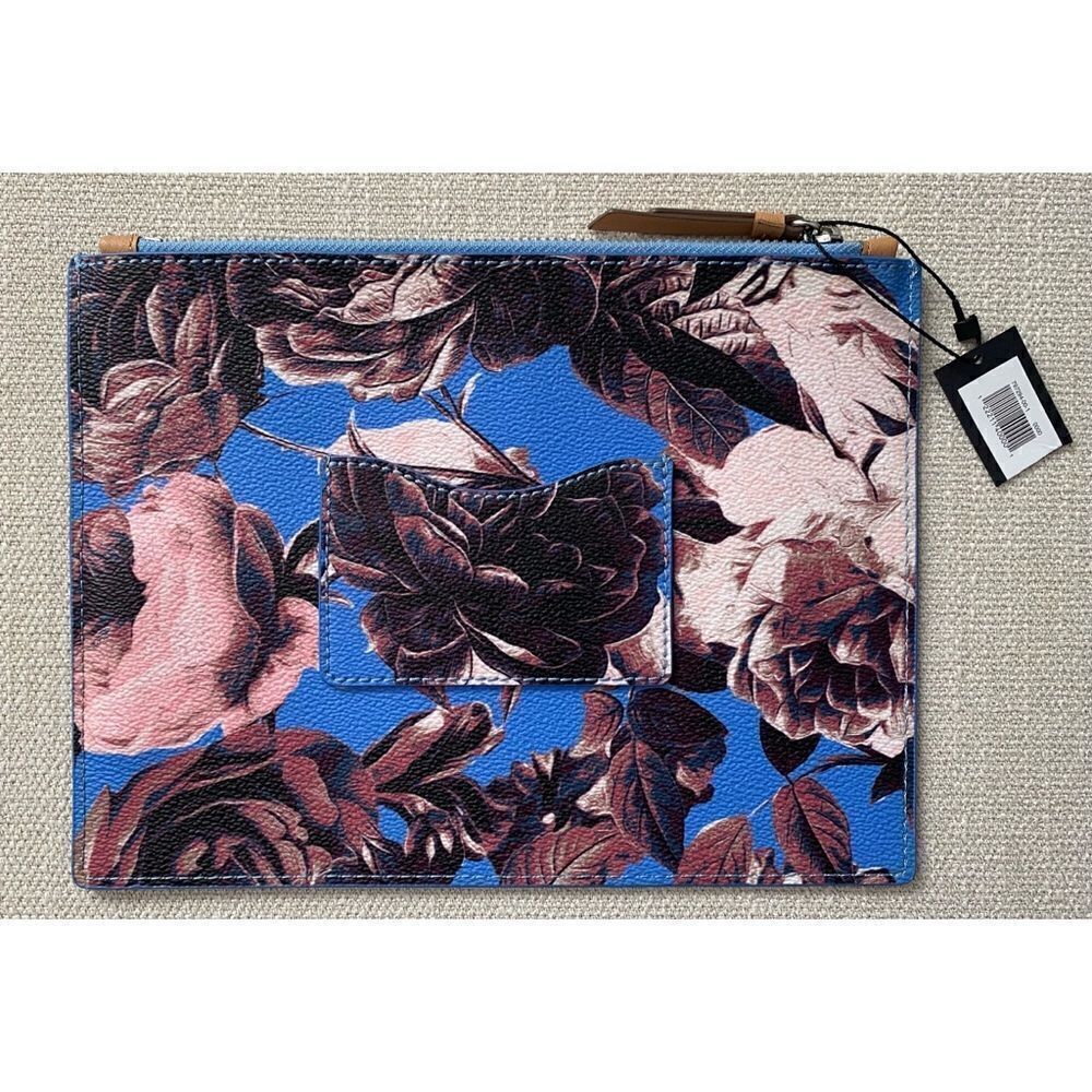 ‎Banana Republic Expandable Blue Floral Envelope Clutch